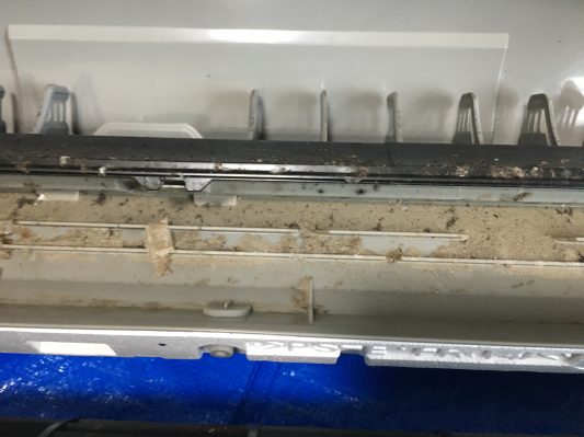 AN28TCS ダイキン背抜き完全分解クリーニング | エアコン